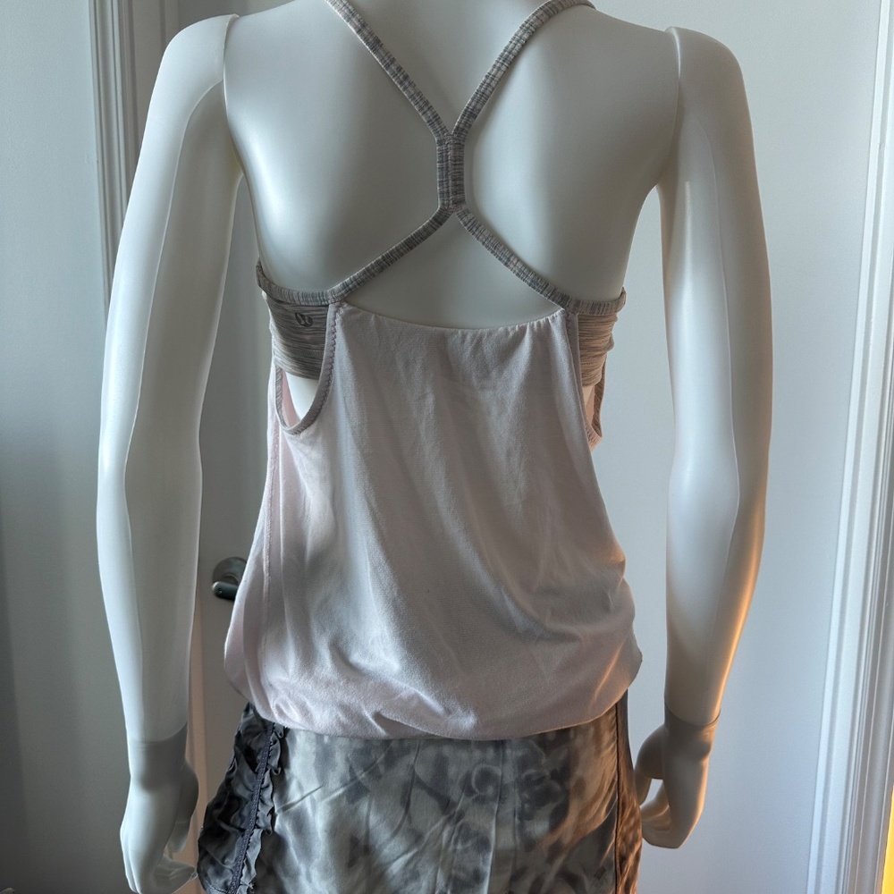 Lululemon top - Picture 6 of 10